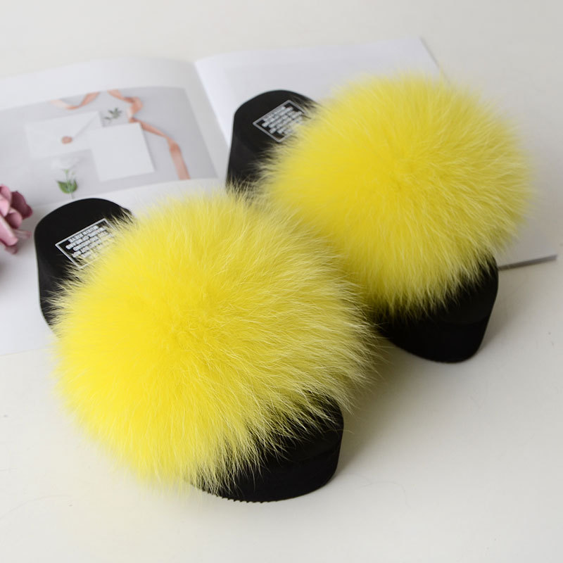 Jaune