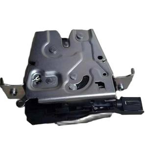 ביצועים גבוהים חלקי רכב מכירת רכב במחיר נמוך אביזרים דלת מכונית מנעול דלת דלת a0997503900 עבור מרקדס בנץ - Product Image 1