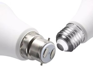 Ampoule LED d'urgence E27 de haute qualité, rechargeable <span class=keywords><strong>avec</strong></span> batterie au lithium AA pour une utilisation résidentielle en extérieur - Product Image 3