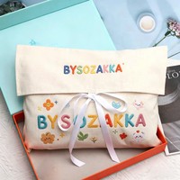 Pochette à rabat en toile brodée sur mesure avec nœud en ruban, motif dessin animé mignon, sac de rangement en coton pour voyage et cadeau, vente en gros