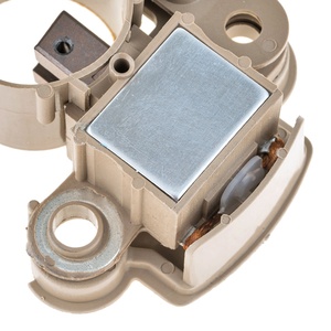 Régulateur de <span class=keywords><strong>tension</strong></span> M216 12-14V Mitsubishi 04870 <span class=keywords><strong>Alternateur</strong></span> de <span class=keywords><strong>voiture</strong></span> Modèle 131524 <span class=keywords><strong>Alternateur</strong></span> électrique - Product Image 5