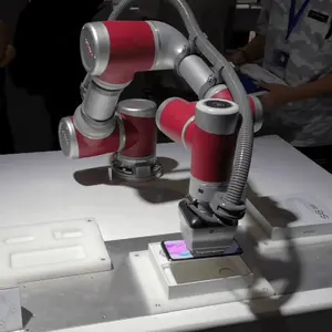 Robotik fiyat suyu ambalaj Kuka akıllı güvenlik Delta Robot kol
