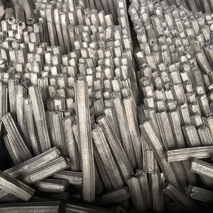 Charbon de bois en briquettes de sciure de bois du Vietnam en gros, haute température, sans fumée, pour barbecue et combustible de grillades en restaurant - Product Image 2
