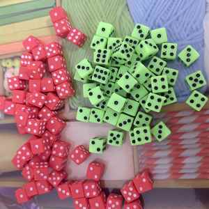Dados Personalizados de Acrílico para Juegos de Rol, Dados Pequeños de Seis Caras, D6, 8 mm, Negros - Product Image 4