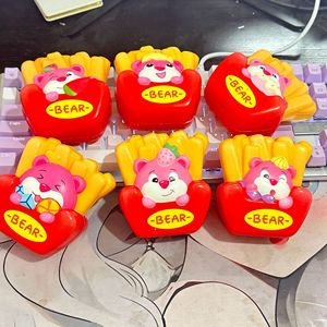 ของเล่นบีบหมีทอด บรรเทาความเครียด สำหรับเด็ก ตกแต่งโต๊ะทำงาน ใช้ได้ทั้งเด็กชายและเด็กหญิง อายุ 2 ถึง 4 ปี - Product Image 2