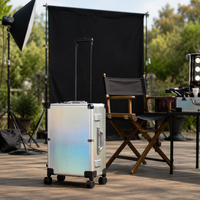 OBOX Trousse de Maquillage Tendance Grande Capacité, Structure en Treillis Personnalisée, Miroir Lumineux Pliant à Couches, Fermeture à Loquet en Plastique