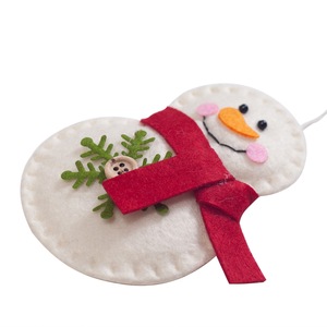 Nouvel ensemble d'ornements de Noël en tissu non tissé, décorations suspendues mignonnes de dessins animés, fournitures de fête de Noël - Product Image 2