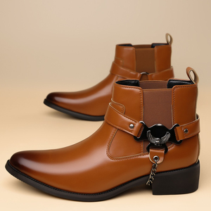 Bottes Chelsea pour hommes en PU brillant, avec boucle en métal en forme d'<span class=keywords><strong>aigle</strong></span>, chaîne, talon bas, semelle en caoutchouc résistante à l'usure, style punk décontracté, bottines à la cheville - Product Image 3
