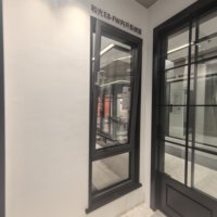 Fenêtre à battant moderne en alliage d'aluminium à double vitrage horizontal, certifiée Energy Star, étanche à l'eau et résistante aux vents, idéale pour appartement