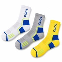 Nouvelles chaussettes de sport respirantes en maille pour hommes et femmes, chaussettes de sport athlétiques en tissu éponge, chaussettes de basket-ball, chaussettes de course à pied avec logo