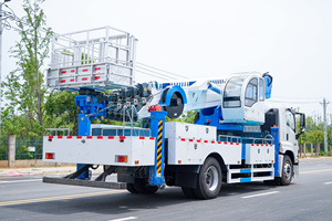 Camion nacelle Isuzu 45 M neuf, diesel, haute altitude, avec transmission manuelle, Euro 6, 150-250 CV, export exclusif - Product Image 4