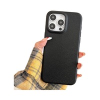 Sens de haut niveau IPhone14 étui souple motif en cuir de couleur unie matériau TPU poignée de téléphone pour 16 téléphones Pro Max couverture Iphone16
