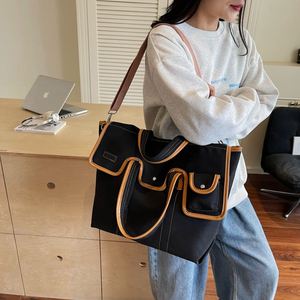 Nouveau sac à main pour femmes tendance, sac à bandoulière multifonctionnel, sac fourre-tout décontracté de grande capacité - Product Image 2