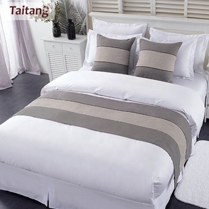 Juego de cama personalizado 100% algodón Single Queen Super <span class=keywords><strong>King</strong></span> <span class=keywords><strong>Size</strong></span> Juego de funda nórdica blanca con <span class=keywords><strong>fundas</strong></span> de almohada - Product Image 1