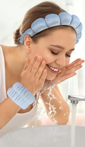 <b>Hot</b> Sell Popular Skincare Soft Terry Cloth Women Makeup Hair Band Fashion <b>Pink</b> SPA Headband Wristband Set Washing Face - Product Image 4