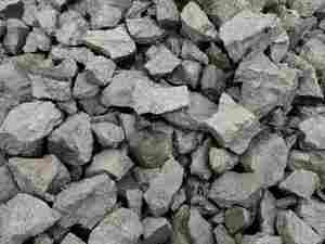 Ferrochrome en Trozos de Alta Pureza, Marca Xuhui, Modelo FC1, Origen Hebei, Bajo/Medio Contenido de Carbono, Aplicación en la Fabricación de Acero - Product Image 3