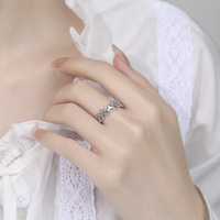 Élégante bague éternité en argent sterling 925 avec feuille bleue et bande botanique marquise