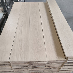 Suelo de madera de ingeniería de roble europeo a prueba de agua, suelo de madera dura de ingeniero, suelo de madera de roble blanco para el hogar, interior y hotel - Product Image 1