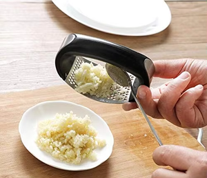 Stainless Steel Garlic Press <strong>Chopper</strong> Garlic Cutting Tool Cutter <strong>Ginger</strong> Crusher Household Kitchen Accessories - Product Image 3