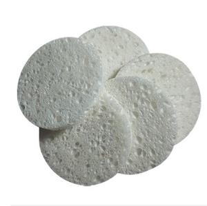 Bán Sỉ Miếng Bọt Biển Rửa Mặt Tẩy Tế Bào Chết Bằng <span class=keywords><strong>Cellulose</strong></span> Tự Nhiên Nén Tái Sử Dụng Hình Trái Tim Màu Trắng Và Hồng - Product Image 3