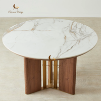 Table à manger ronde en marbre blanc de Carrare poli, élégante et naturelle, pour villa ou maison, avec plateau en bois
