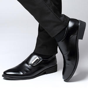 Zapatos de Vestir de Piel Sintética con Punta en Pico para Hombre Joven, con Cierre de Banda Elástica para Oficina y Trabajo, Mocasines Antideslizantes Cómodos - Product Image 6