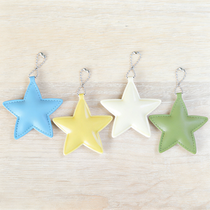 Porte-clés en cuir rembourré PU avec pendentif étoile 3D mignon en forme de pentagramme, idéal pour logo de marque - Product Image 5