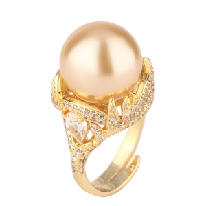 Factory Wholesale Fashion Jewelry Eco-friendly Copper 14MM Golden Shell Pearl Vintage Gold Plated <b>Ring</b> for Daily Wear - Product Image 1