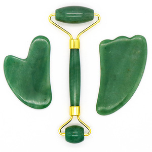 Outil de massage Gua Sha personnalisé avec logo, rouleau facial en pierre, ensemble de masseur facial Guasha, rouleau en pierre de jade naturelle - Product Image 2