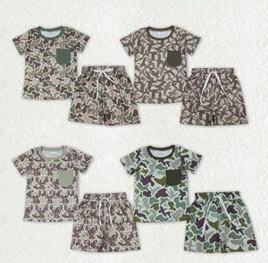 ชุดเสื้อผ้าเด็กผู้ชายแขนสั้นลายพรางกวางเป็ดพร้อมกระเป๋าสำหรับล่าสัตว์ - Product Image 1
