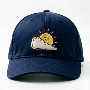 Gorra de béisbol bordada con la frase “Good Weather, Good Mood”, gorra de seis paneles con hebilla metálica ajustable, gorra unisex de algodón suave - Product Image 4