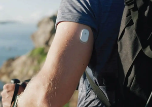 เครื่องวัดระดับน้ำตาลในเลือดแบบไร้สาย <span class=keywords><strong>CGM</strong></span> ตรวจสอบแบบเรียลไทม์ ข้อมูลระดับน้ำตาลที่แม่นยำ สำหรับผู้ป่วยเบาหวานและผู้สูงอายุ - Product Image 6
