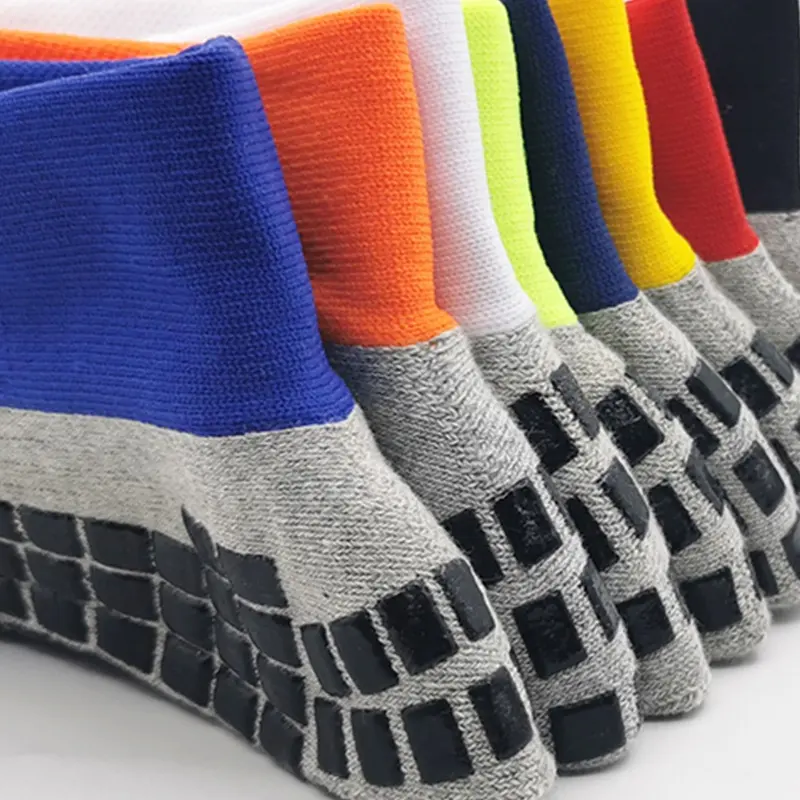 Calze da calcio antiscivolo in cotone di alta qualità calze a maglia per gli uomini antiscivolo Sport Sport Grip stile equipaggio