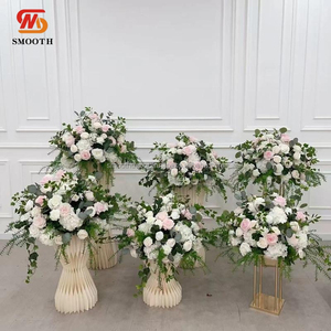 SMOOTH Promotion Exceptionnelle Boule de Fleurs Artificielles en Soie Rose et Blanche Centre de Table 1,8-2,4m Design Asymétrique pour Mariage - Product Image 6