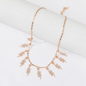 Collier pendentif éclair en alliage de zinc avec zircone cubique sertie pavé, bijoux de fête unisexe - Product Image 2