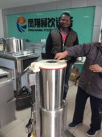 Commerciële machine voor het maken van fruitpasta, sap, jam, citroenpuree, peper- en chilisaus.