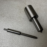 Komponen Injektor Bahan Bakar Diesel Berkualitas Tinggi Nozzle DLLA150SND302 093400-3020 untuk Injektor 093500-6090 6151-12-3100