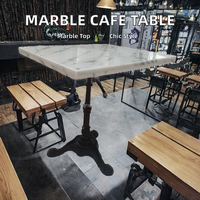 Ensemble de mobilier pour café moderne Plateau en marbre Base en fonte Table carrée Utilisation polyvalente pour la maison Bar Bureau Hôtel Villa en plein air