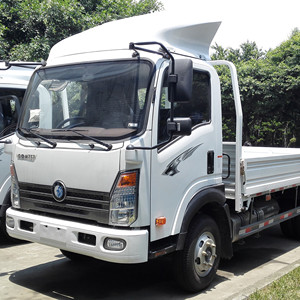 中国重汽豪沃4x2 6轮轻型货运卡车