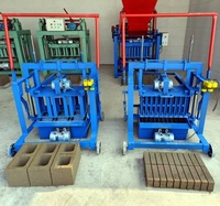 Machine à fabriquer des blocs de pavés en béton avec moteur pour un moulage efficace des briques 220V/380V Mobile Hollow pour la construction
