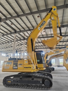 Excavadoras Usadas Komatsu PC200 de 20 Toneladas, 99% Nuevas, de Segunda Mano, Provenientes de Japón - Product Image 6