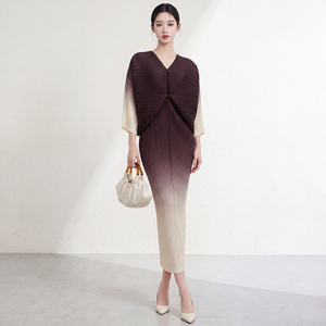 Robe trapèze en mousseline de soie à col et manches bouffantes pour femme, longueur genou, grande taille, dégradé de couleurs, classique, décontractée, taille naturelle, printemps, ODM - Product Image 1