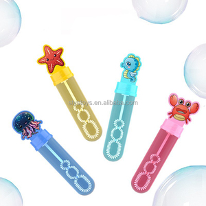 24 Piezas de Varitas de Burbujas de Animales Marinos, Recuerdos de Fiesta Temática del Océano, Mini Varitas de Burbujas para Baño, Bodas, Regalos, Juguetes - Product Image 3
