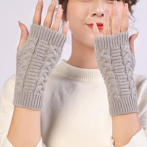 I-0058 femmes filles mode automne hiver 100% acrylique doux câble tricot chanvre motif poignet plus chaud mitaines gants - Product Image 6