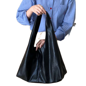 Sacs à main hobo décontractés pour femmes, en cuir véritable, avec un grand design à nœud ouvert, grande capacité - Product Image 1