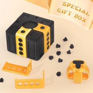 Hộp quà giáng sinh vui vẻ với ốc vít gây phiền nhiễu tháo rời đồ chơi câu đố vui nhộn đựng thẻ tiền mới lạ Trò Đùa thực tế - Product Image 3