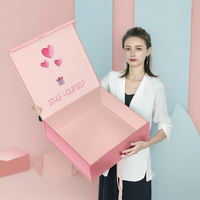 Boîte pliante magnétique en carton rigide noir mat sur mesure pour robe de mariée