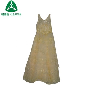 Exportation <span class=keywords><strong>Pas</strong></span> <span class=keywords><strong>Cher</strong></span> Balles 100Kg Robe de Soirée Robe De Mariée non triés vêtements d'<span class=keywords><strong>occasion</strong></span> - Product Image 6