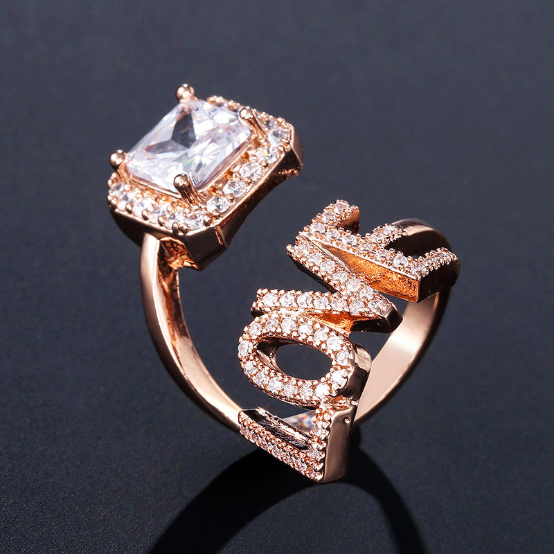 สีแชมเปญ