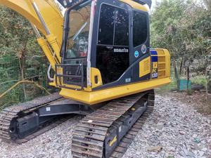 Mini-excavatrice sur chenilles d'occasion Komatsu PC130 13T d'origine japonaise, excavatrice hydraulique compacte pour projets domestiques, godet d'excavatrice - Product Image 4